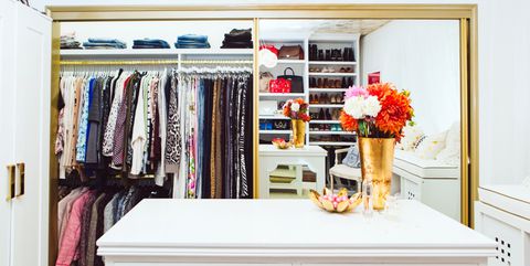 Declutter your Closet with The Closet Manifesto